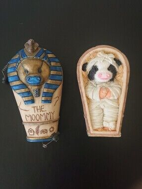 1997 Enesco Mary's Moo Moos - The Moommy (Mummy) Figurine - Mary Rhyner-Nadig